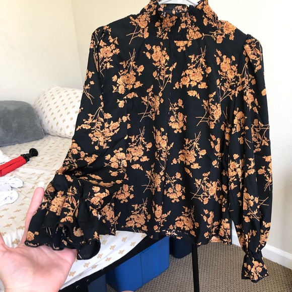 Floral blouse - Picture 5 of 5